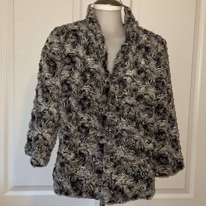 Faux Fur Jacket with 3/4 sleeves